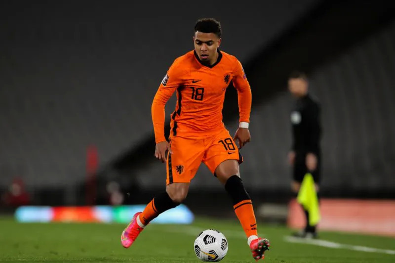 埃因霍温日报:若马伦转会多特,阿森纳将获25万镑青训补偿