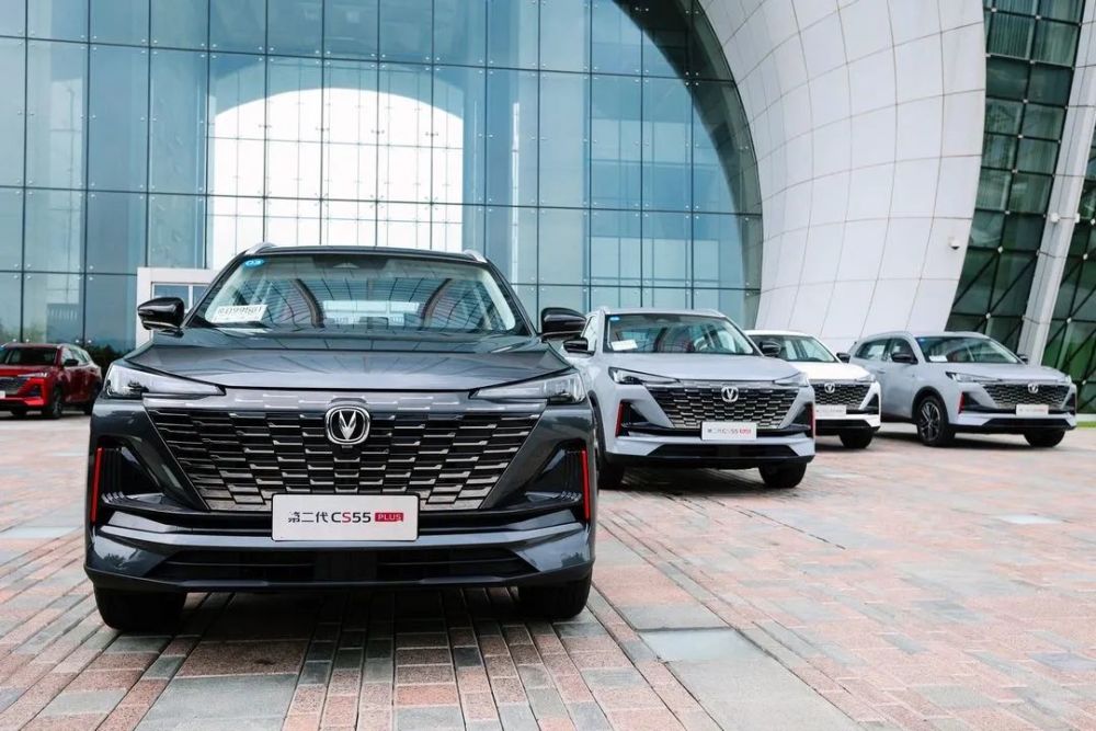10万元级SUV准车主 不妨看看第二代长安CS55PLUS｜汽车评价
