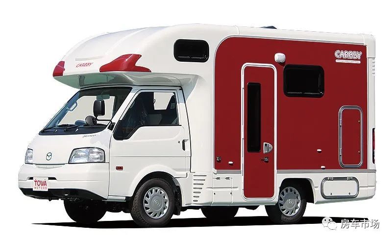 马自达C型房车，汽油四驱自动挡，能睡两大人带三小孩