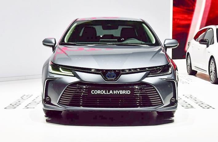 开完丰田卡罗拉，再换到大众朗逸上，车主坦言：对比差距明显