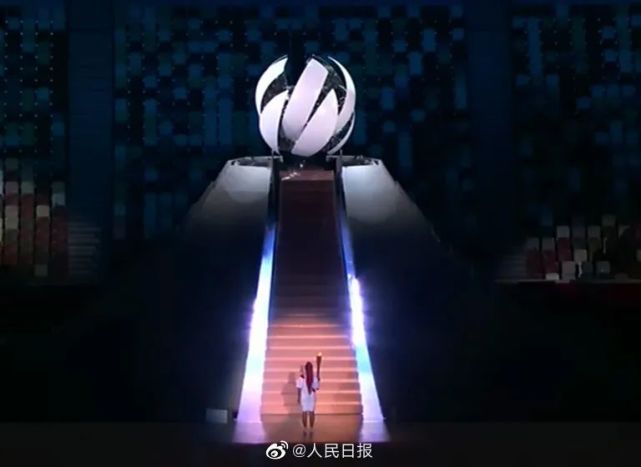 这届东京奥运开幕式到底有多阴间
