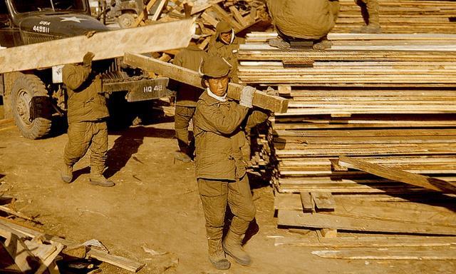 朝鲜战争高清彩照!我们击败的那支装备精良的美军!_腾讯新闻