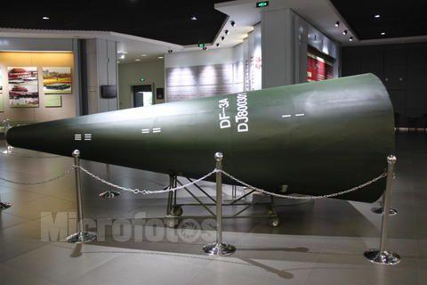 第四代核武器大突破中方率先合成金属氮未来将取代原子弹