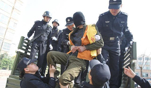 甘肃最大的黑社会组织"李氏兄弟团伙"覆灭记|兰州|崔志彪|兰州市中级