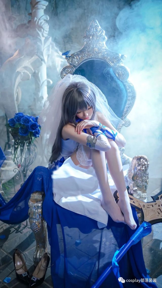 cos:碧蓝航线路易九世cos正片@沧霁桔梗