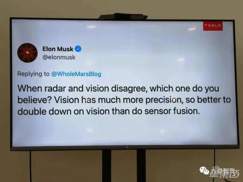 特斯拉解释选择纯视觉的原因：摄像头测距已成熟，雷达缺陷不可弥补