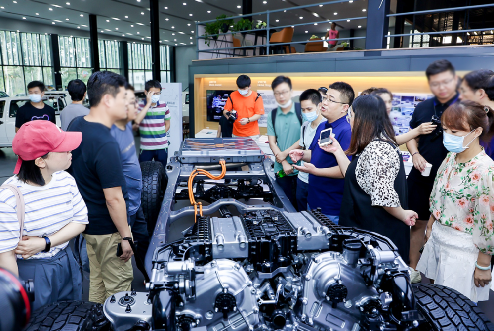 与BBA比，长城这套3.0T＋9AT的动力总成，水平怎么样？｜技术处