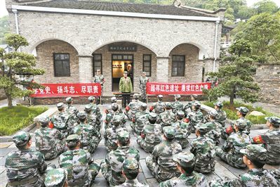 军旗排行_古时的军旗:有专人负责执掌,旗帜不倒士气就在