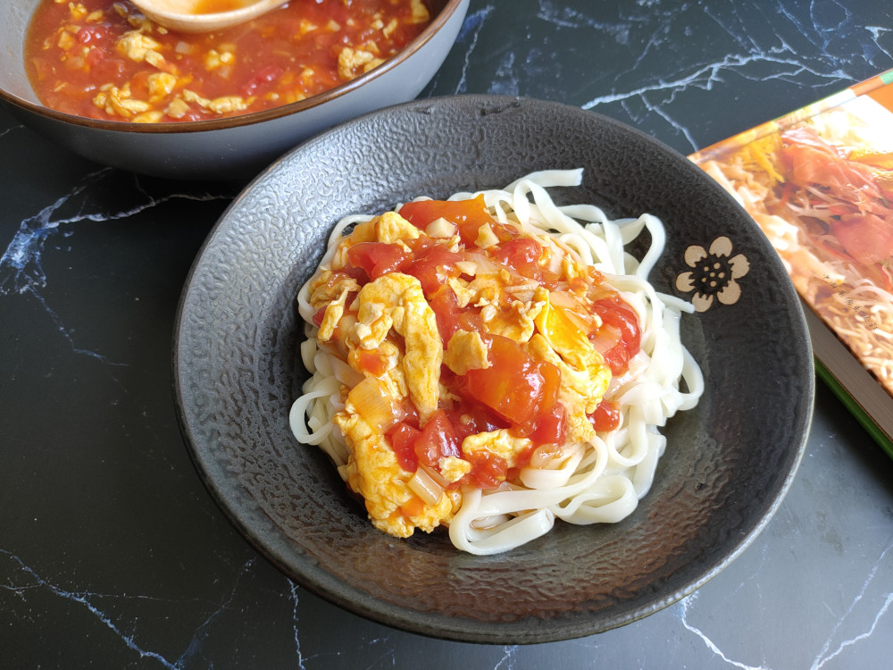西红柿鸡蛋打卤面怎么做才好吃学会饭店的技巧汤浓味香吃不够