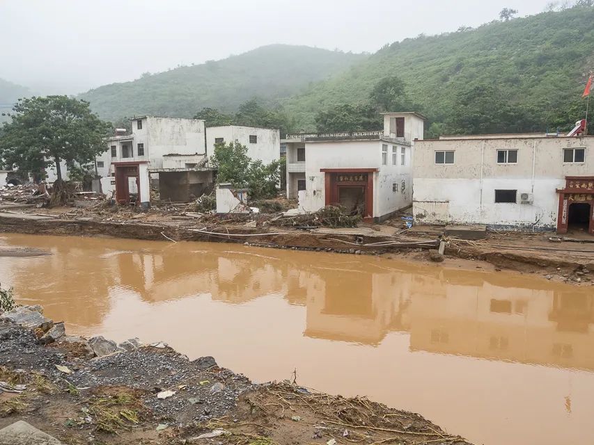 灾后王宗店灾情最为惨烈的一个南部山村