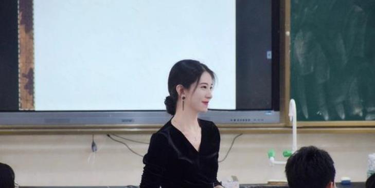 湖南大学26岁女博士惹争议，没有海外经历，就凭颜值当上了教授？