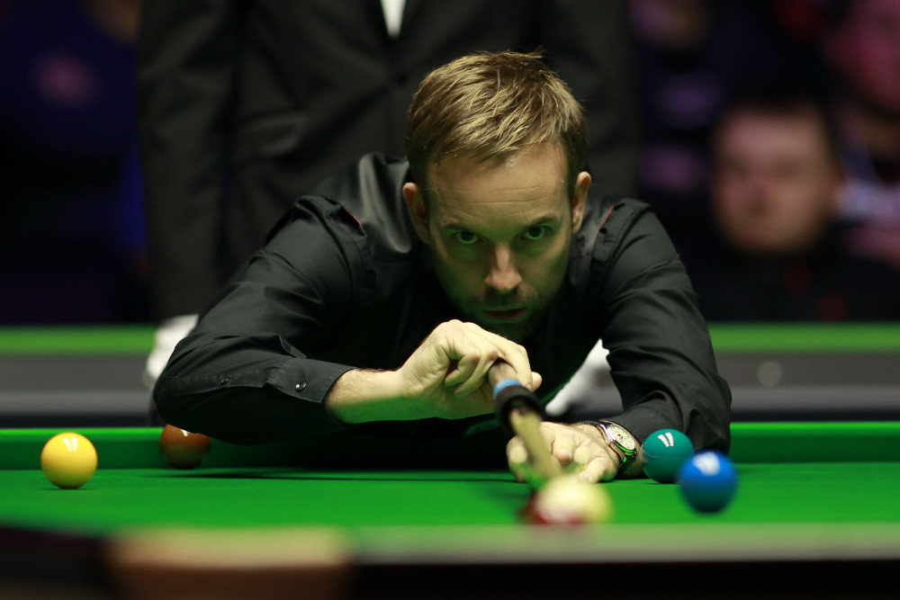 机长卡特机舱里面就像是有个火盆一旦进去就会被烤焦