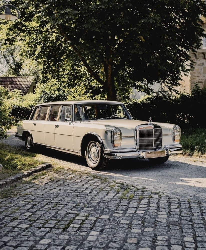 40年前的元老级的加长座驾!奔驰w100 600 pullman