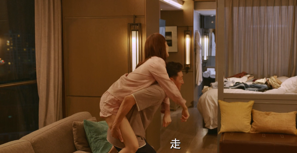 电视剧《北辙南辕》中王阳饰演的彭湃和金晨饰演的戴小雨复合了,在