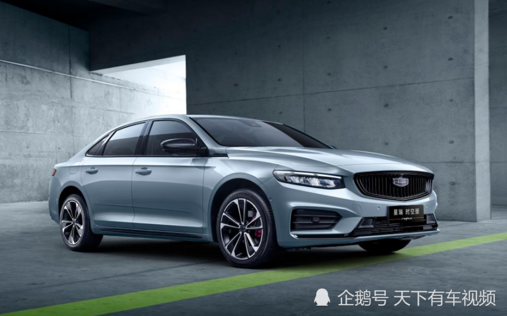 上高速才发现，轿车和SUV差距这么大，后悔没早知道