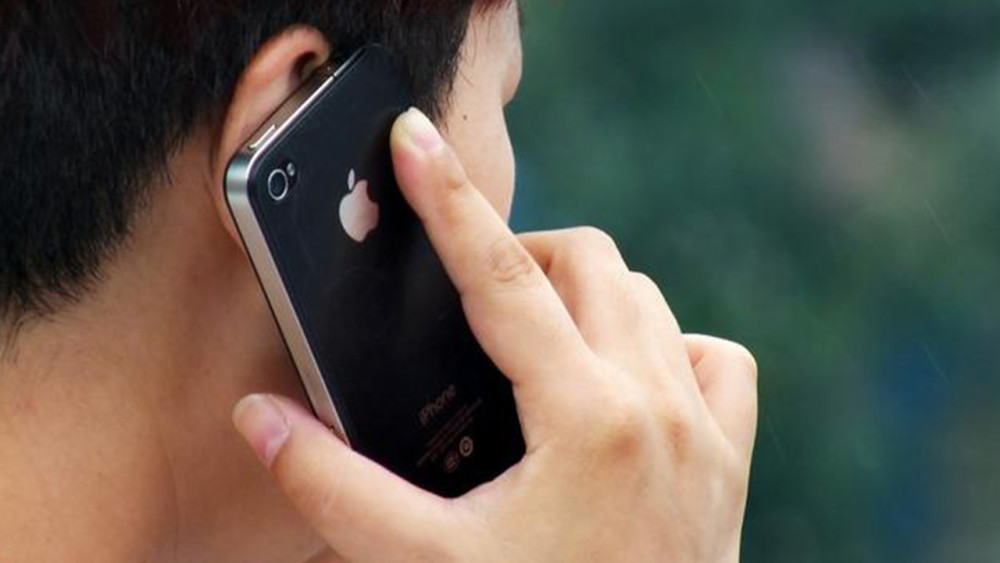 记者和商人等,这意味着他们的手机已经遭受到不同程度的手机监听