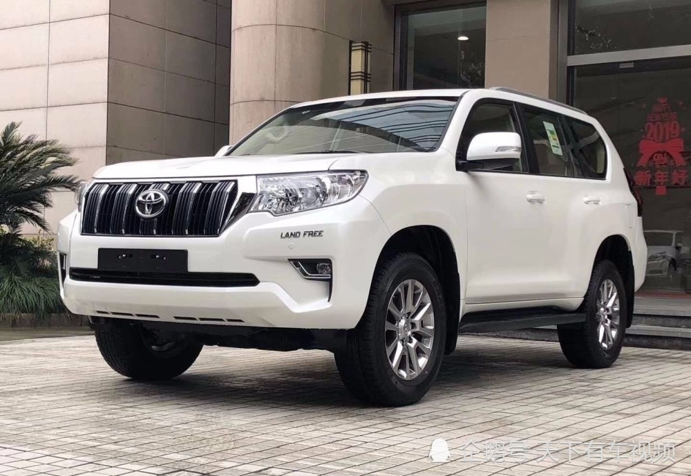 3.5L的丰田霸道一年养车多少钱？说实话，少有人养得起