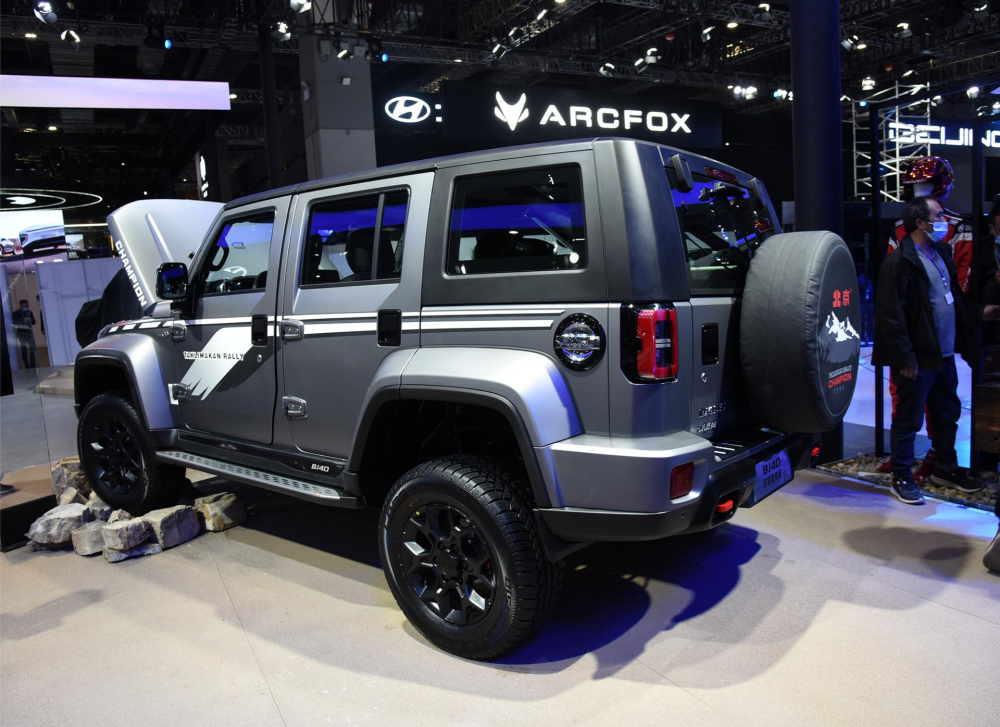 整车25处隔音垫，配8AT、224马力、三把锁，BBA也不香了