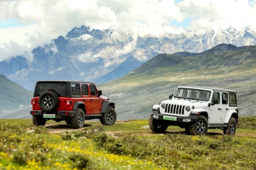 牧马人4xe：“绿”了，不代表我就菜了｜DA试驾