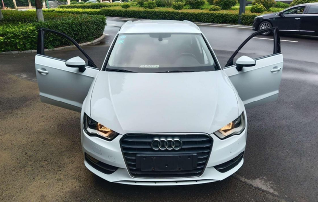 为什么都是7速双离合，奥迪A4L顿挫感远低于奥迪A3？