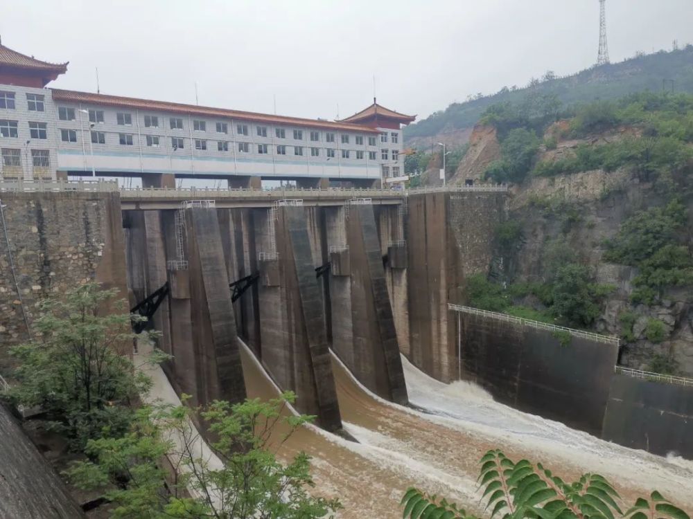 安陽市小南海水庫錯峰,削峰 王墨軒攝