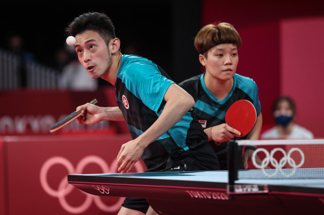 东京奥运会乒乓球中国香港组合黄镇廷杜凯琹晋级混双八强