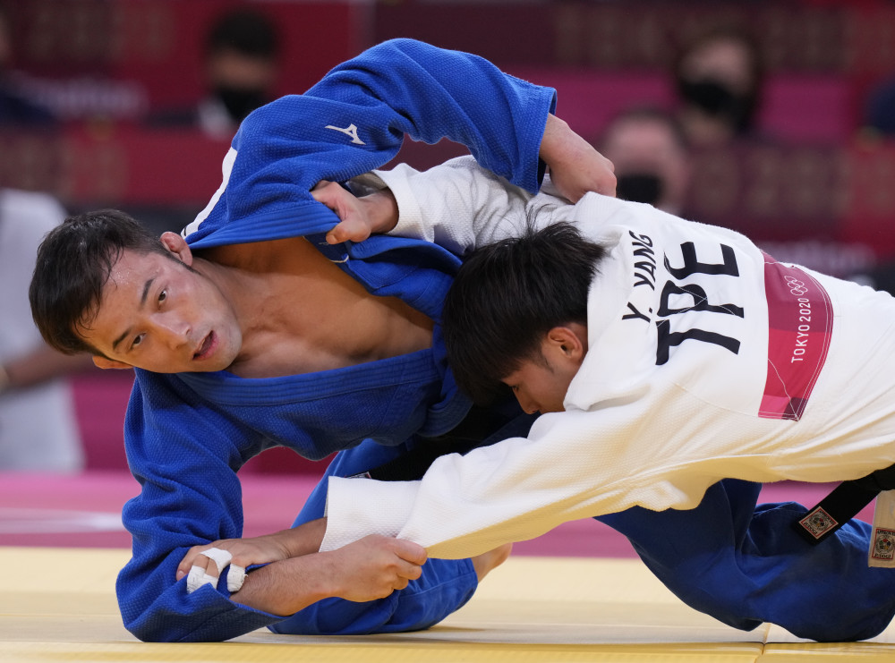 东京奥运会柔道日本选手夺得男子60公斤冠军