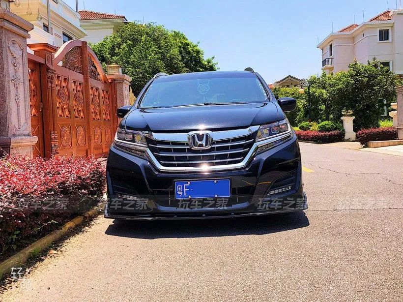 JDM混搭VIP风格 本田艾力绅RR8改装案例