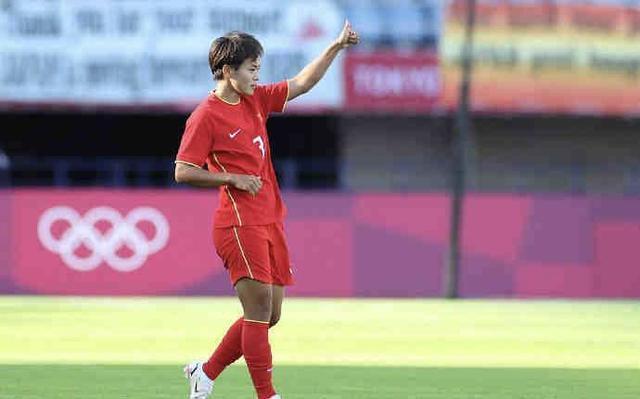 女足2战0胜!贾秀全赛后又来道歉,责任我来负,球迷:你下课就行