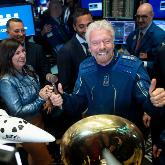 成功的男人为啥都想上天？