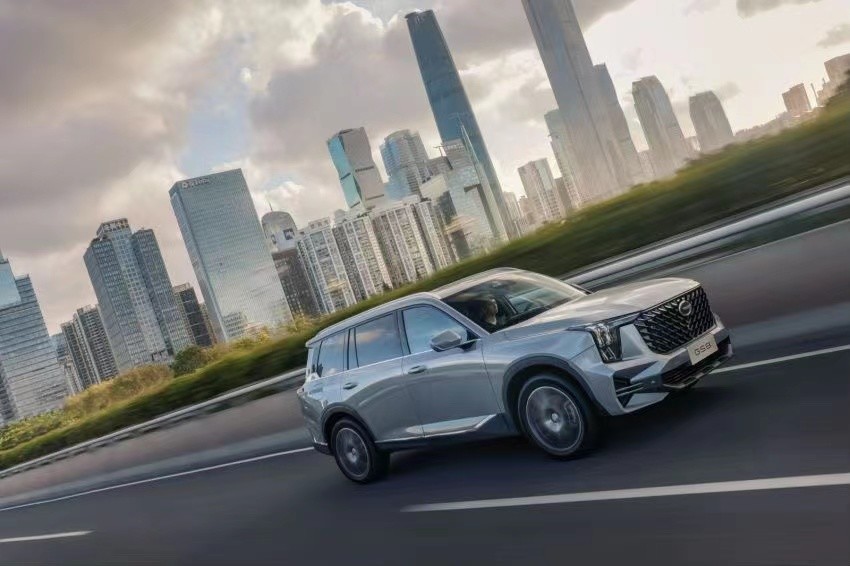 年内上市 配备两种动力形式 广汽传祺GS8更多信息曝光