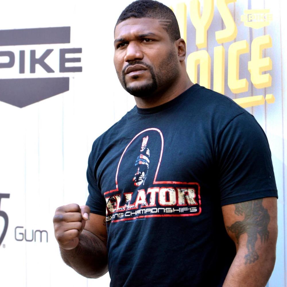 前ufc冠军杰克逊警告香农·布里格斯,不要招惹自己