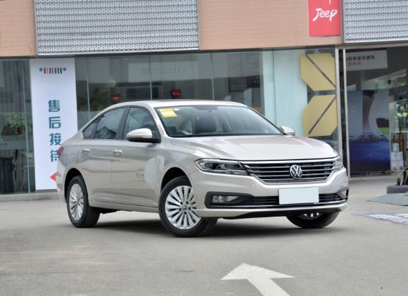 6月德系轿车销量盘点：朗逸跌47％，速腾仅7225辆，奔驰E级降49％