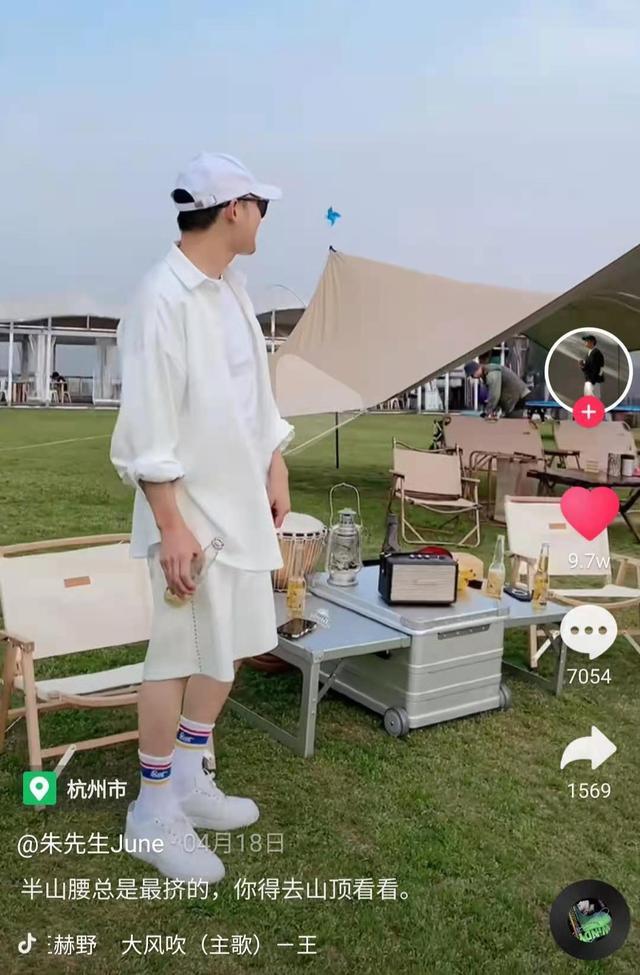 对比林生斌和朱舅舅终于发现层次越低的人其实越喜欢伪装