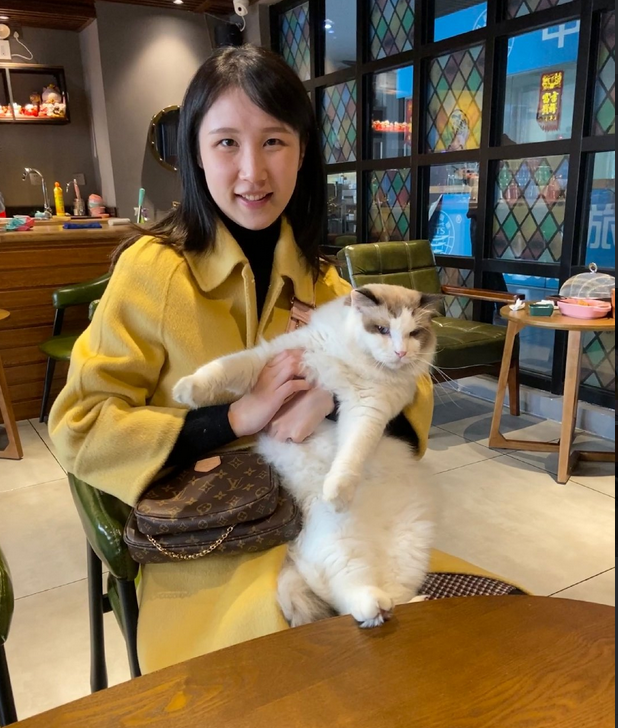 泰山队多名球员发文告别蒿俊闵,妻子:匆匆离别,怕掉眼泪