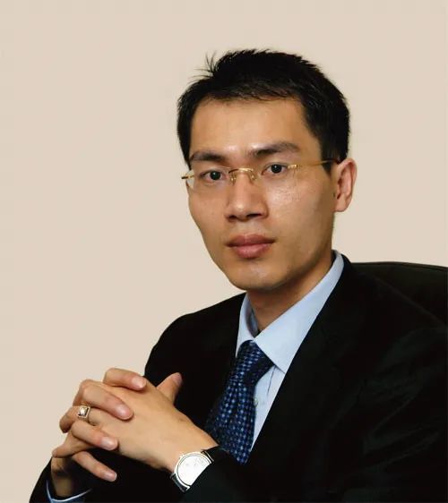 用儒雅的气质撑起一个爱心国货品牌吴荣照你太帅了