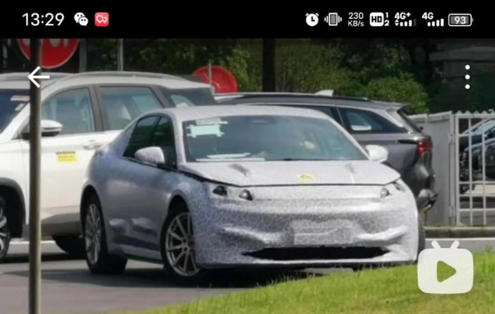 比亚迪终于发力，特斯拉Model3劲敌来了，秦Plus车主都有压力