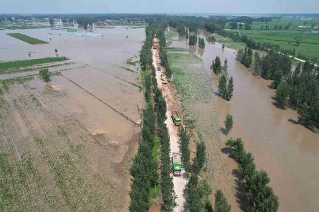 热干面格拉条小笼包夫妻肺片都来支援胡辣汤爱心力量在中原大地集结