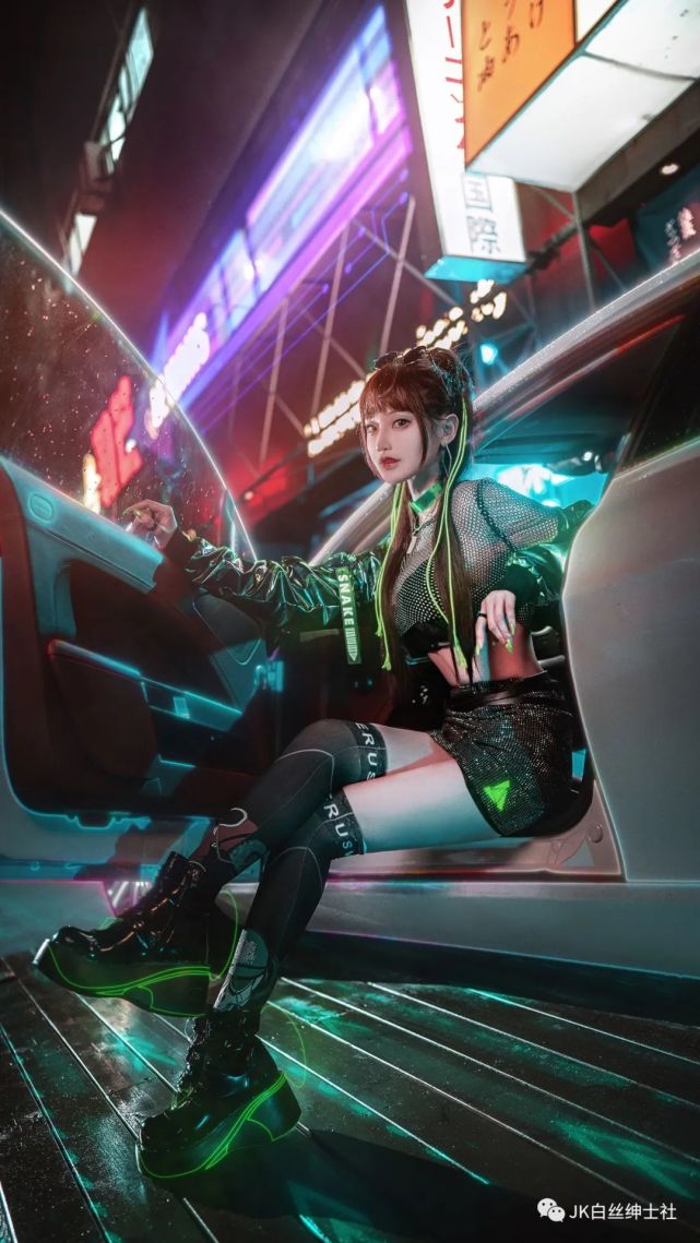 cos:王牌竞速cos正片@露儿大魔王