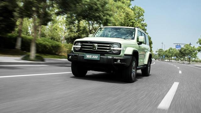 坦克300城市版终于来了！20万起售，舒适性升级，通勤越野两不误