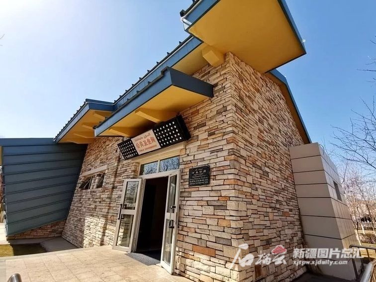 景区别样"风景" 新疆今年新建216座旅游厕所