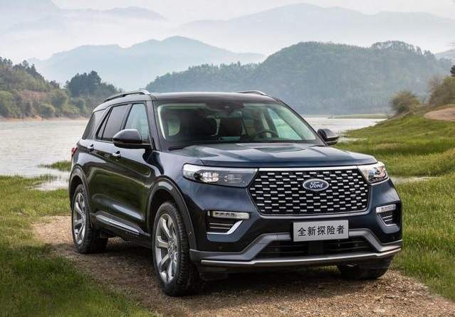 2.3T就有276Ps，长超5米配2块液晶屏，出自大品牌