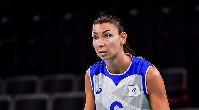 17岁小将失误偏多冈察洛娃不再是第一攻手俄罗斯二传是大问题