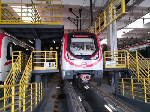 南通地铁一号线平东车辆段接触网成功热滑