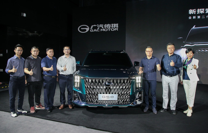 广汽传祺GS8亮相，设计功力堪比法系，还搭载丰田混动系统