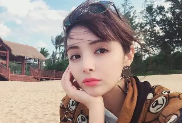 男星颜值排行榜_中国最性感的女明星排行,第一颜值不输刘亦菲,身材胜过柳岩