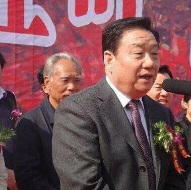 他曾任河南省副省长47岁正厅62岁正部曾当选全国政协常委