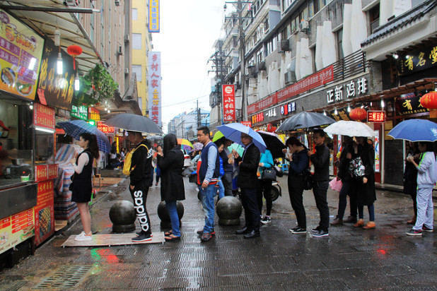 武汉小吃排行_武汉“最出名”的小吃街,里面都是外地游客,武汉本地人很少去