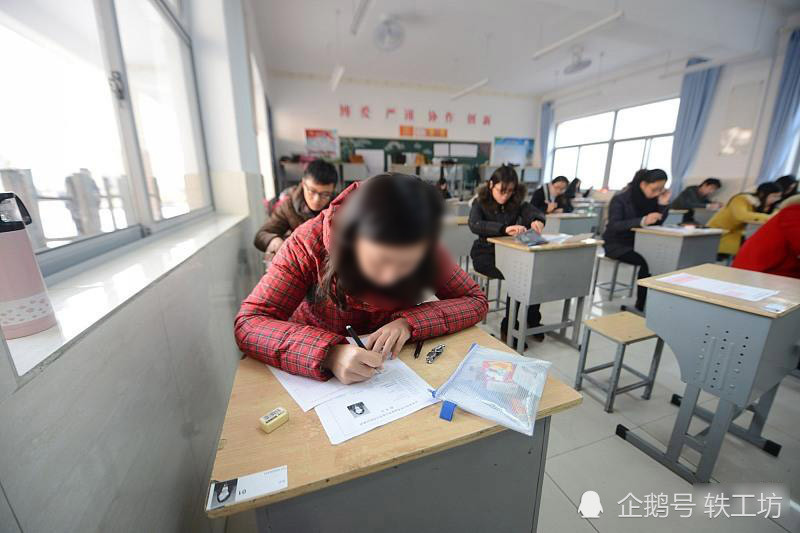 13名新录公务员 就1个男的 女生考编能力超强 原因为何 腾讯新闻