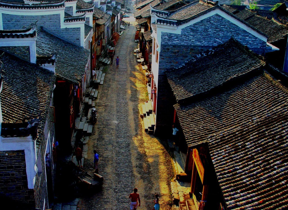 贵州千年古镇,历史悠久,古韵十足,曾辉煌无比,如今却少有人知